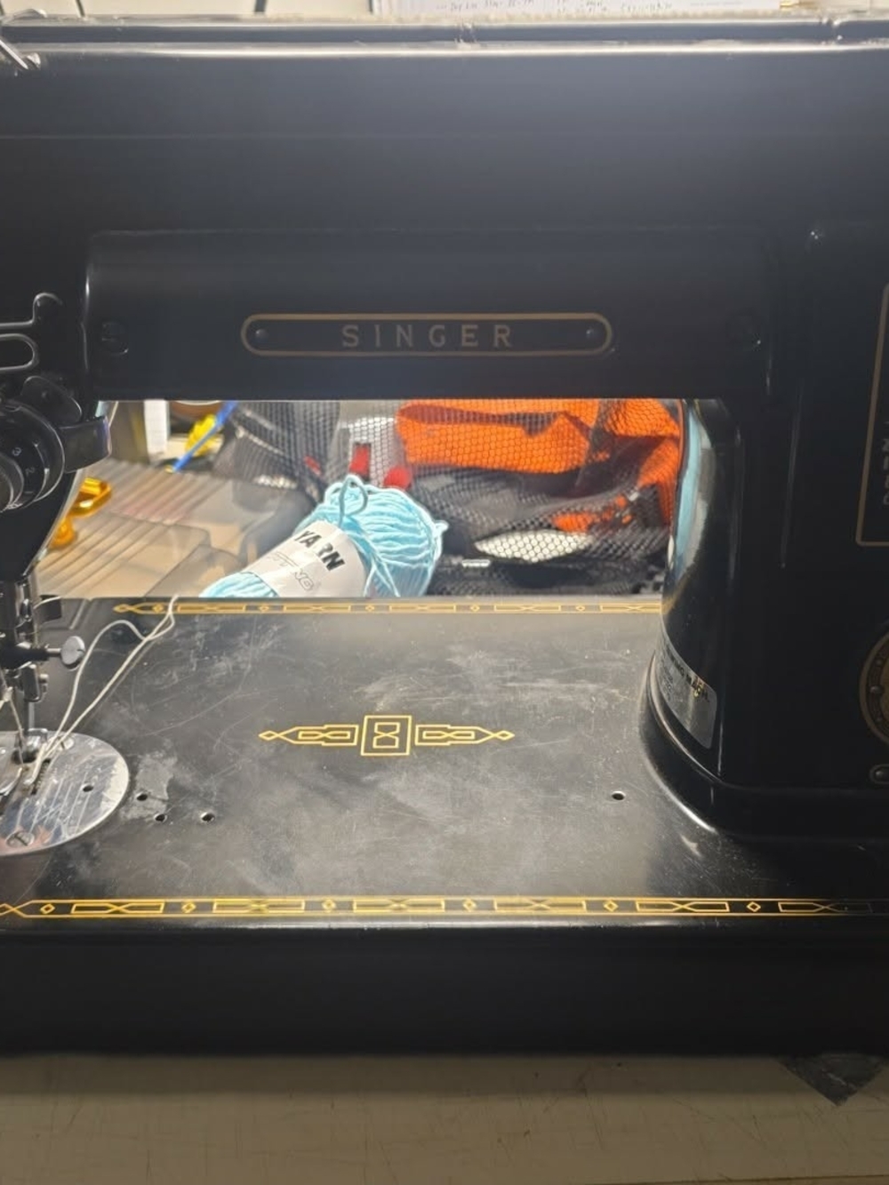 Singer 301 Black Rare New Jersey Black Vintage-Style Sewing Machine Runs And Sew
